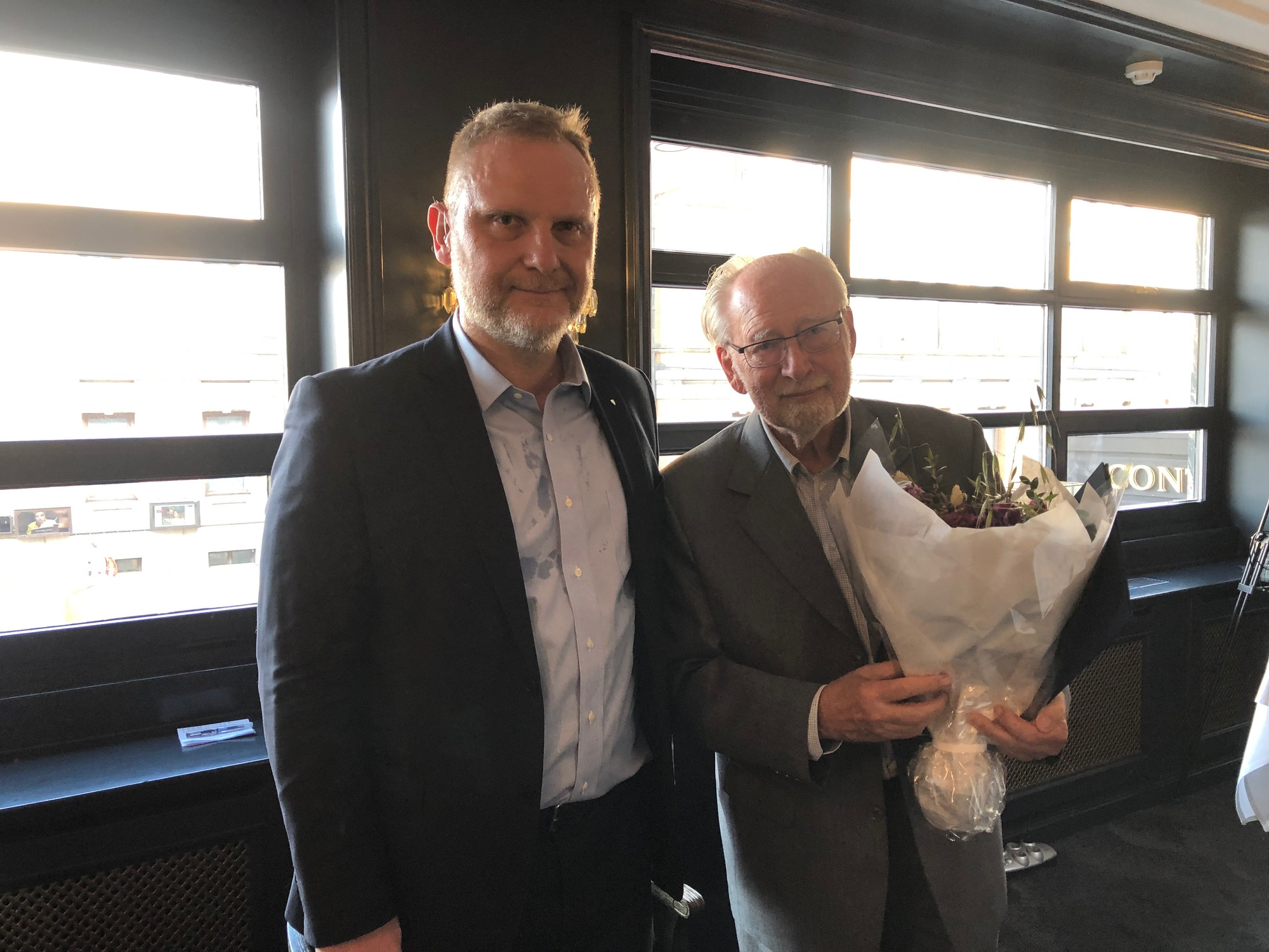 Levi Fragell og Fritt Ords styremedlem Frank Rossavik